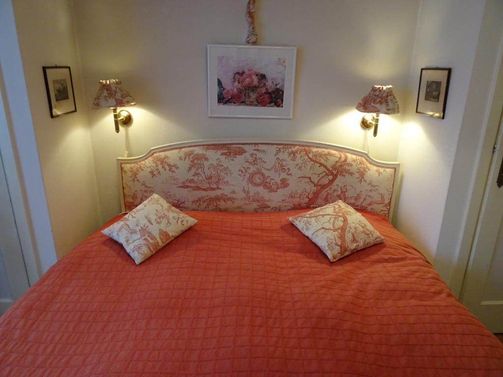 B&B Capitaine Piret Woluwe-Saint-Lambert Værelse billede